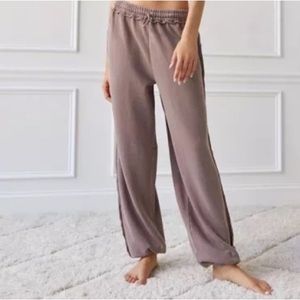 Urban Outfitters Jogger Sweatpants - Medium